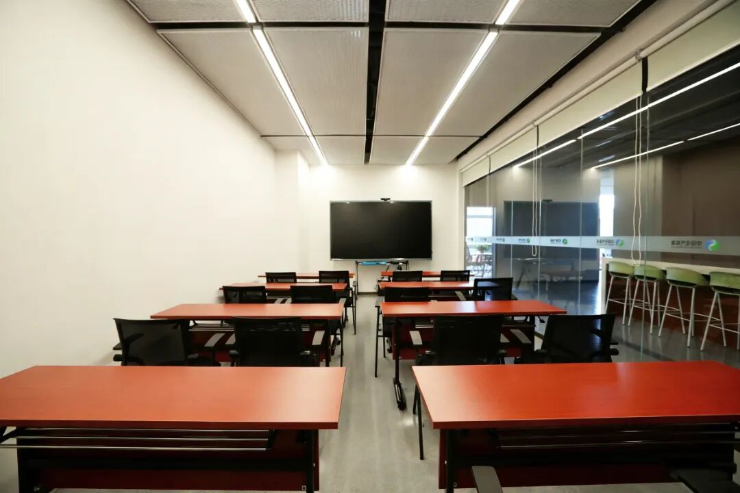 f19b0a95a203607dbe70fb97b0a5bdc0