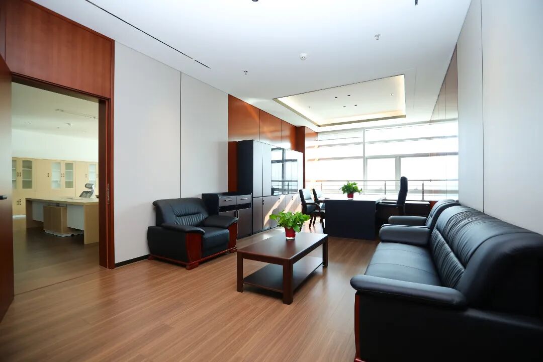 a9d90e0e125b400673cb634a49a438f3