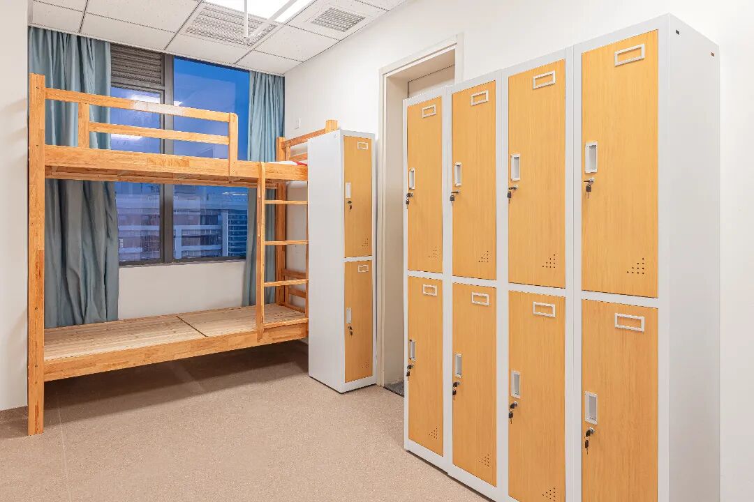 880eba628ff4fbdf953eac2956f06f51 880eba628ff4fbdf953eac2956f06f51